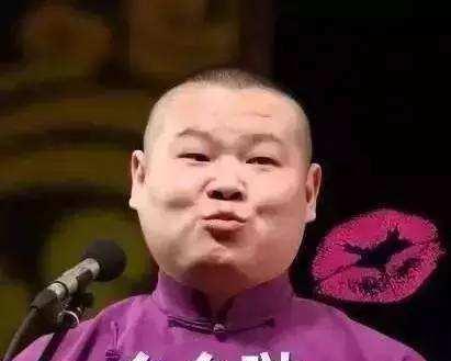 岳云鹏国外演出提词器故障背后的温暖故事，异国奇遇与挑战
