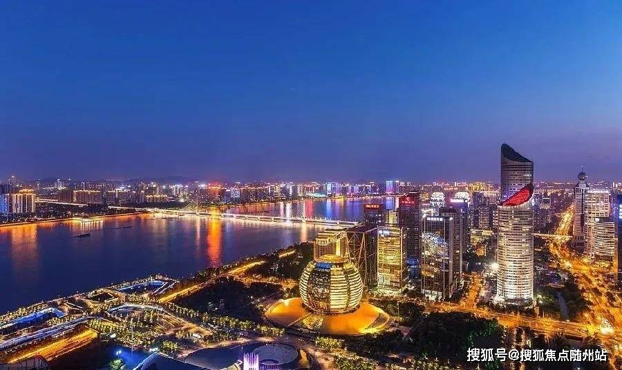免费下载最新版QQ，利弊分析与个人观点分享