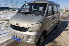 五菱之光最新款，汽车市场的明星还是实用之选？