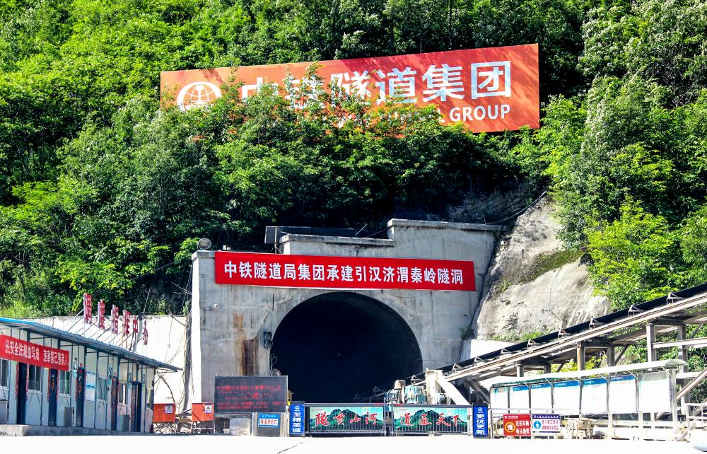 中铁隧道集团最新中标，小巷里的独特风景与隐藏宝藏