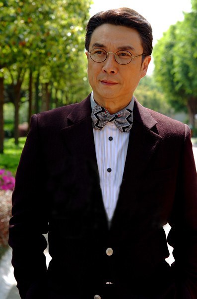 吴卓羲，自信成长之路与励志之旅的最新图片展示