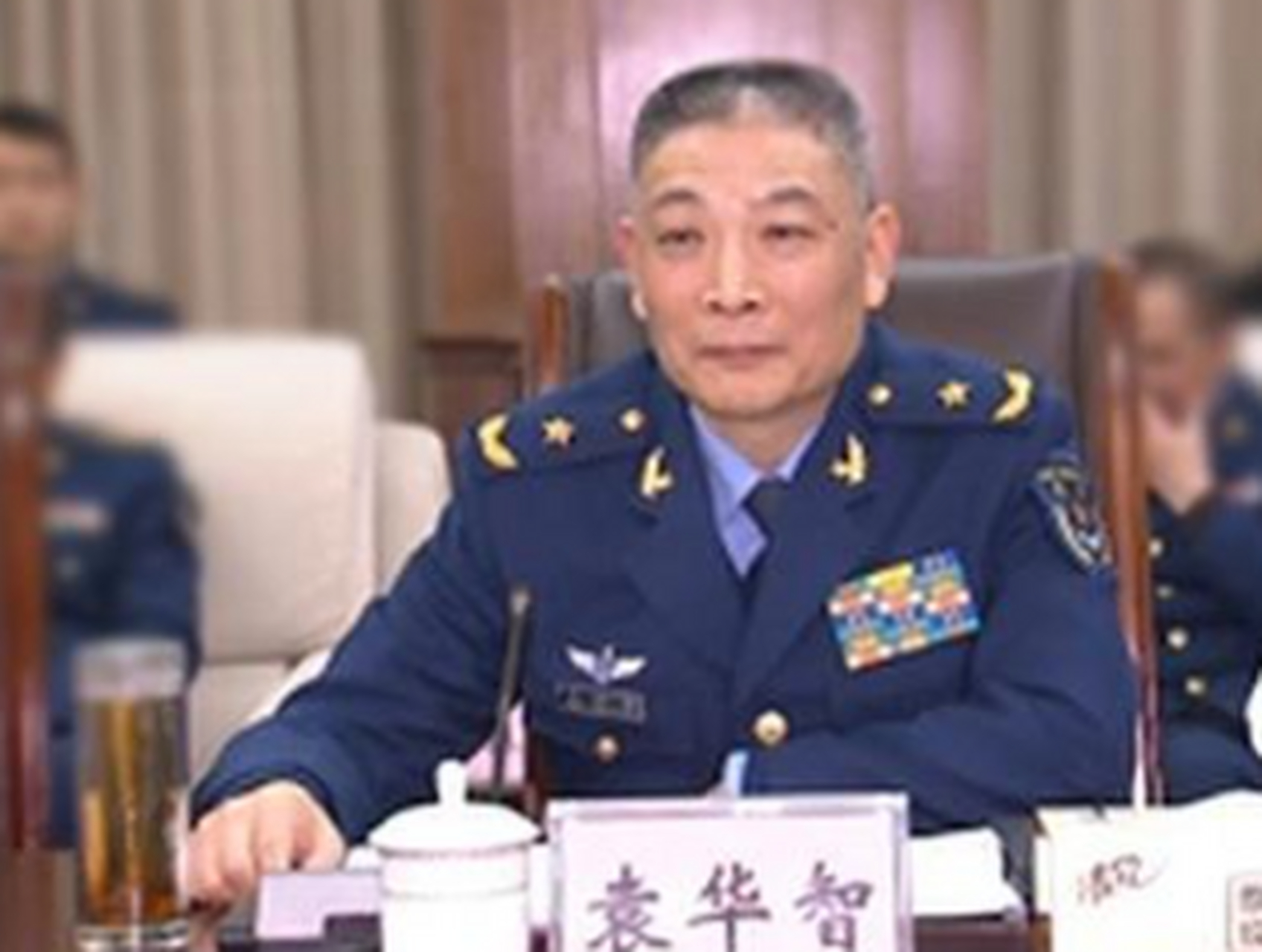 袁华智最新职务概述，揭秘其最新职责与角色