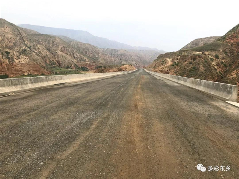 折红二级公路最新动态与小巷深处的独特风情美食揭秘