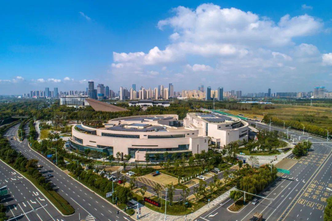 合工大智能院引领科技创新，塑造未来智能生态的最新动态