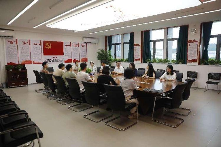 深圳入户最新政策2022年解读，科技智能引领入户条件变革